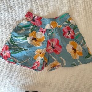 Tea flower shorts